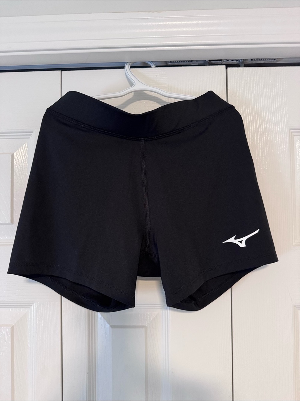 Mizuno Volleyball Spandex Shorts - Women's Medium 3.5